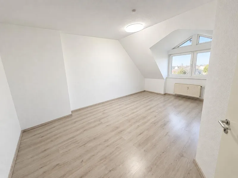 Zuhause mit drei Zimmern in Berlin-Friedrichsfelde — photo 1